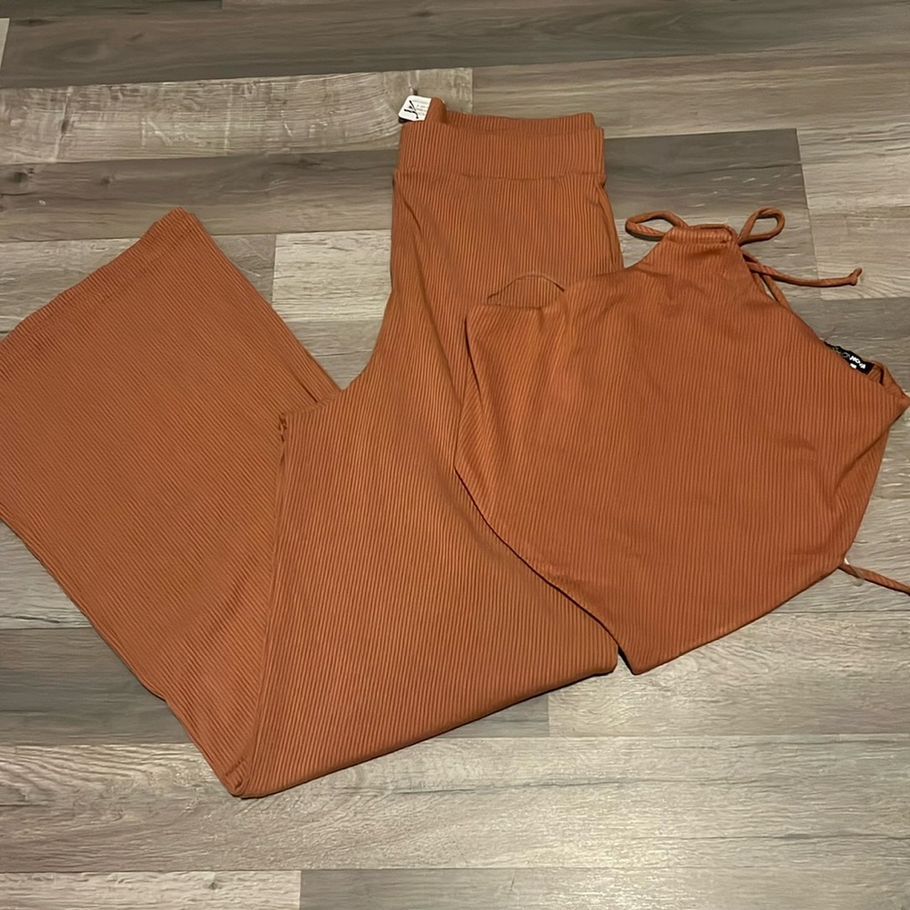 Fashion Nova Ribbed pant set open back